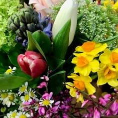  florist choice Spring Bouquet