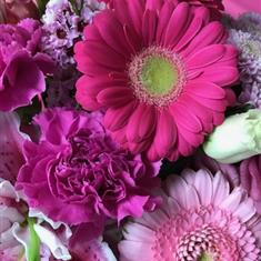 Florist Choice Hand-tied Pinks