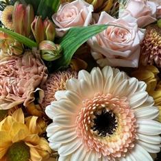 Florist Choice Soft Autumnal Handtied