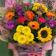 Sunshine Handtied (Lily Free)