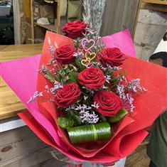 6 Red Rose Handtied